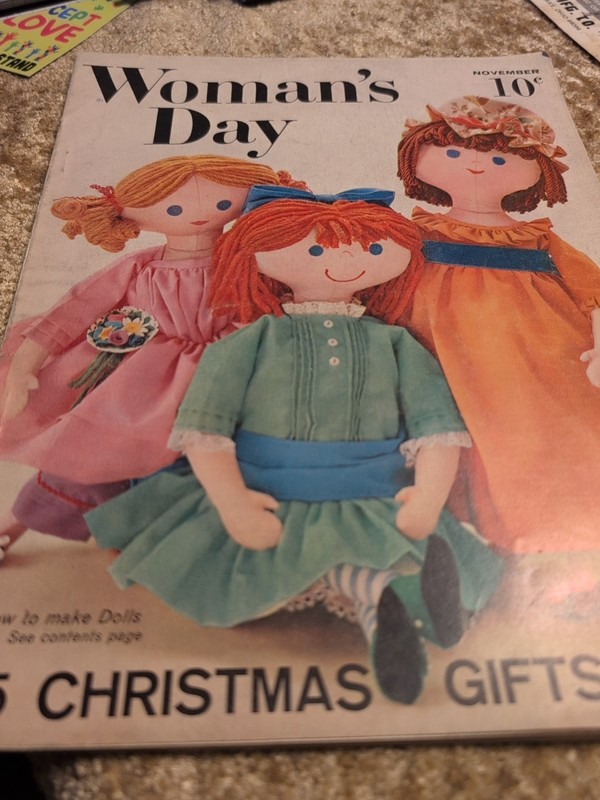 WOMAN'S DAY NOV. 1959. 75 XMAS GIFTS, KNITTING, RECIPES. INSTRUCTIONS INCLUDED.X
