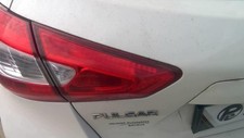 Feu arrière Nissan Pulsar