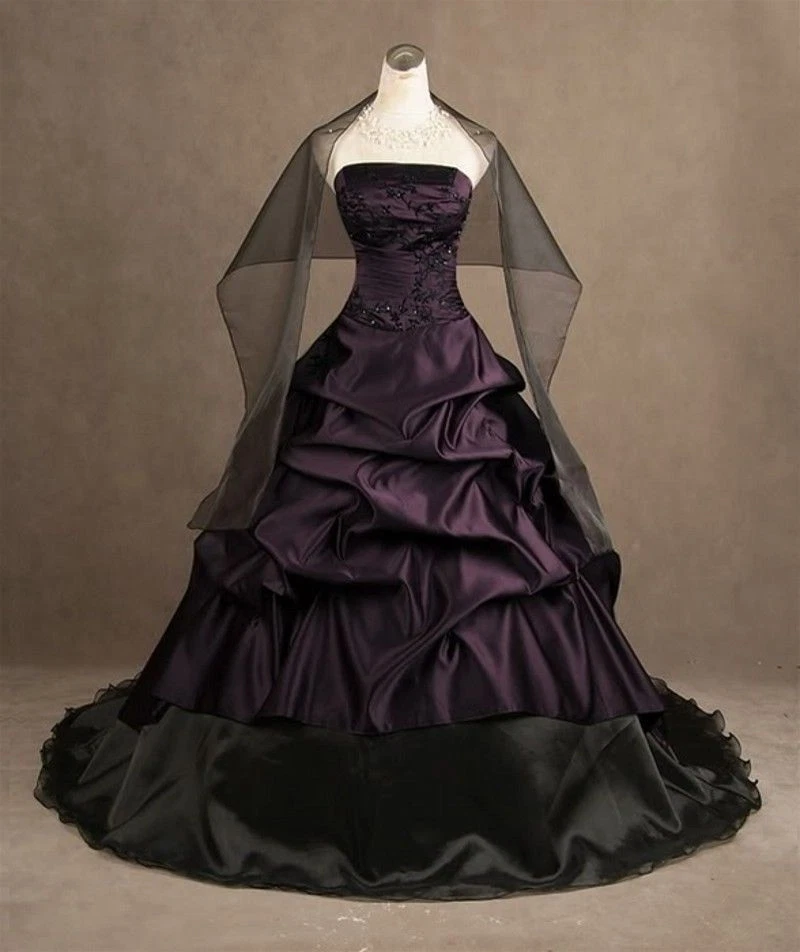 Gothic Victorian Wedding Dresses Ruffles Vintage Black and Purple