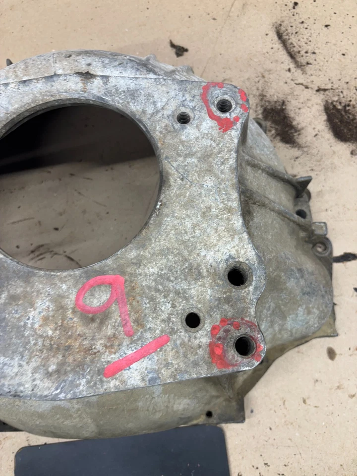 Jeep Amc Amx Javelin T150 T176 Manual Transmission Bell Housing 304 360 401 Oem - Image 4 of 4
