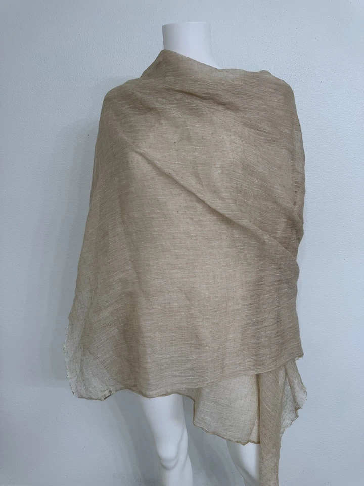 Brunello Cucinelli 羊绒亚麻披肩围巾沙米色中性 35 英寸 x 84 英寸 — 第 2/4 张图片