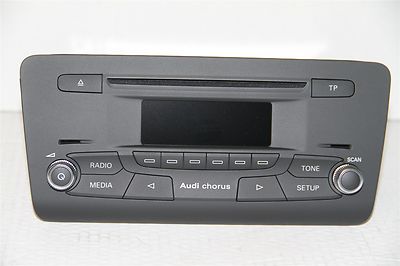 Audi A1 radio / CD head unit 8X0035160C 