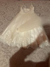 The Flower Girl Dress Size 6 For A Girl