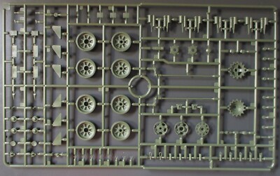 Das Werk 1/35th Soviet T-72 - Parts Lot F from Kit No. 35032