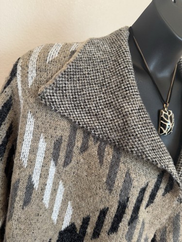 Joseph A SizeLarge Womens Long Sweater Cardigan Open Front Drapey Tan Pattern F - Bild 11 von 15