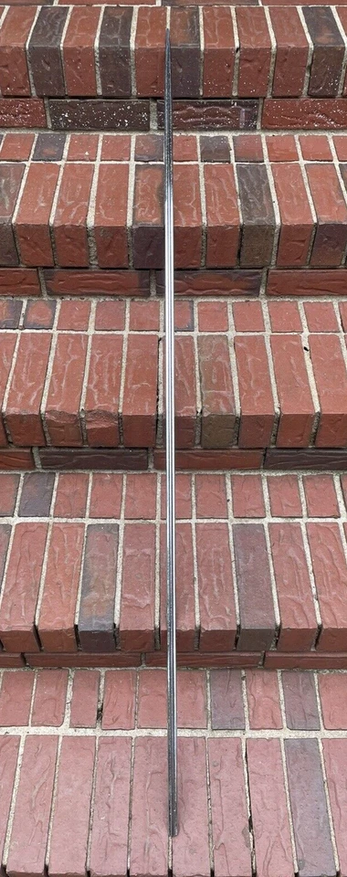 1981 - 1985 年 Oldsmobile Regency 98 Delta 88 抽油烟机中心装饰成型铬通用原始设备制造商 — 第 3/4 张图片