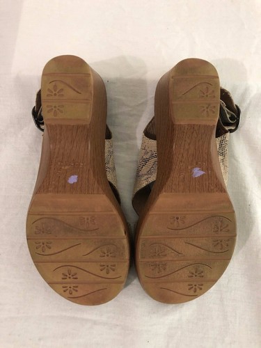 DANSKO Slingback Sandals Heels Beige Taupe Snakeskin Embossed Leather Size 37 - Picture 10 of 12