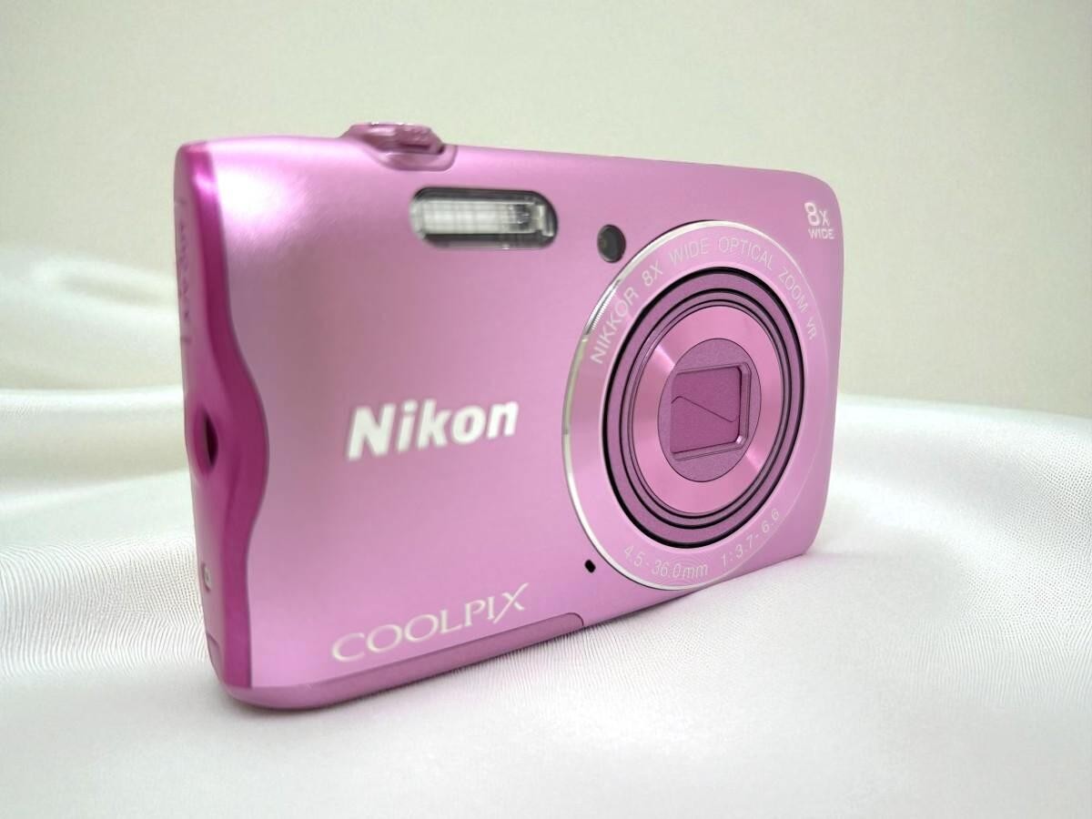 Mint] Nikon COOLPIX A300 Pink 20.0MP Digital Camera w/Battery