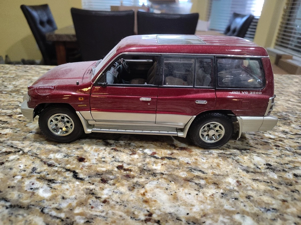 AUTOart Mitsubishi 1:18 Scale Diecast Cars, Trucks & Vans for sale