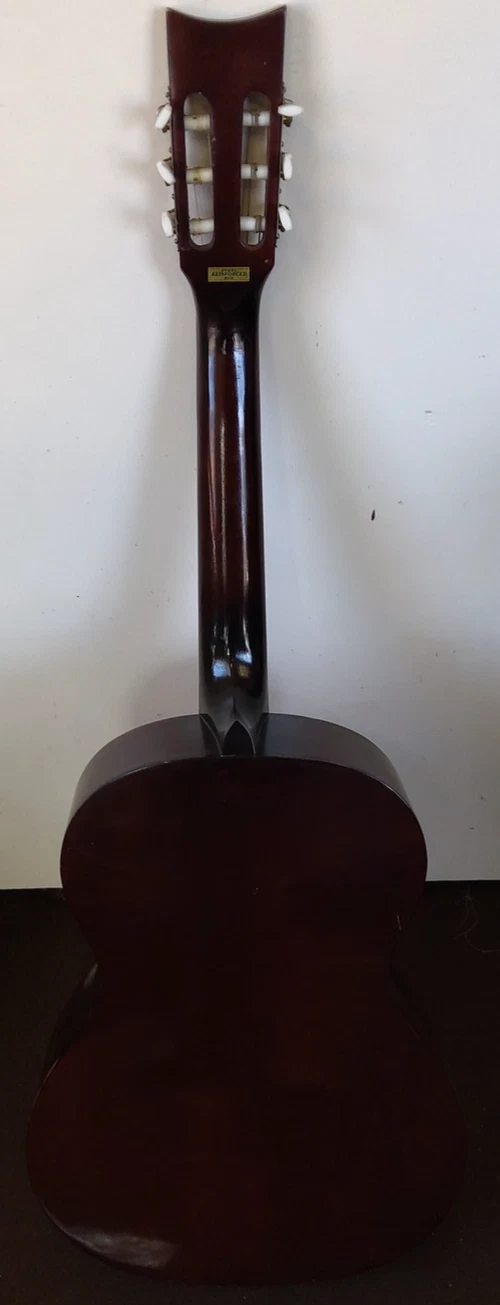 Picture 3 of 24