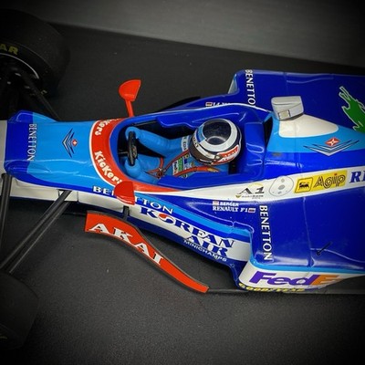 Minichamps 1:18 Benetton Renault B197 Gerhard Berger 1997 Formula