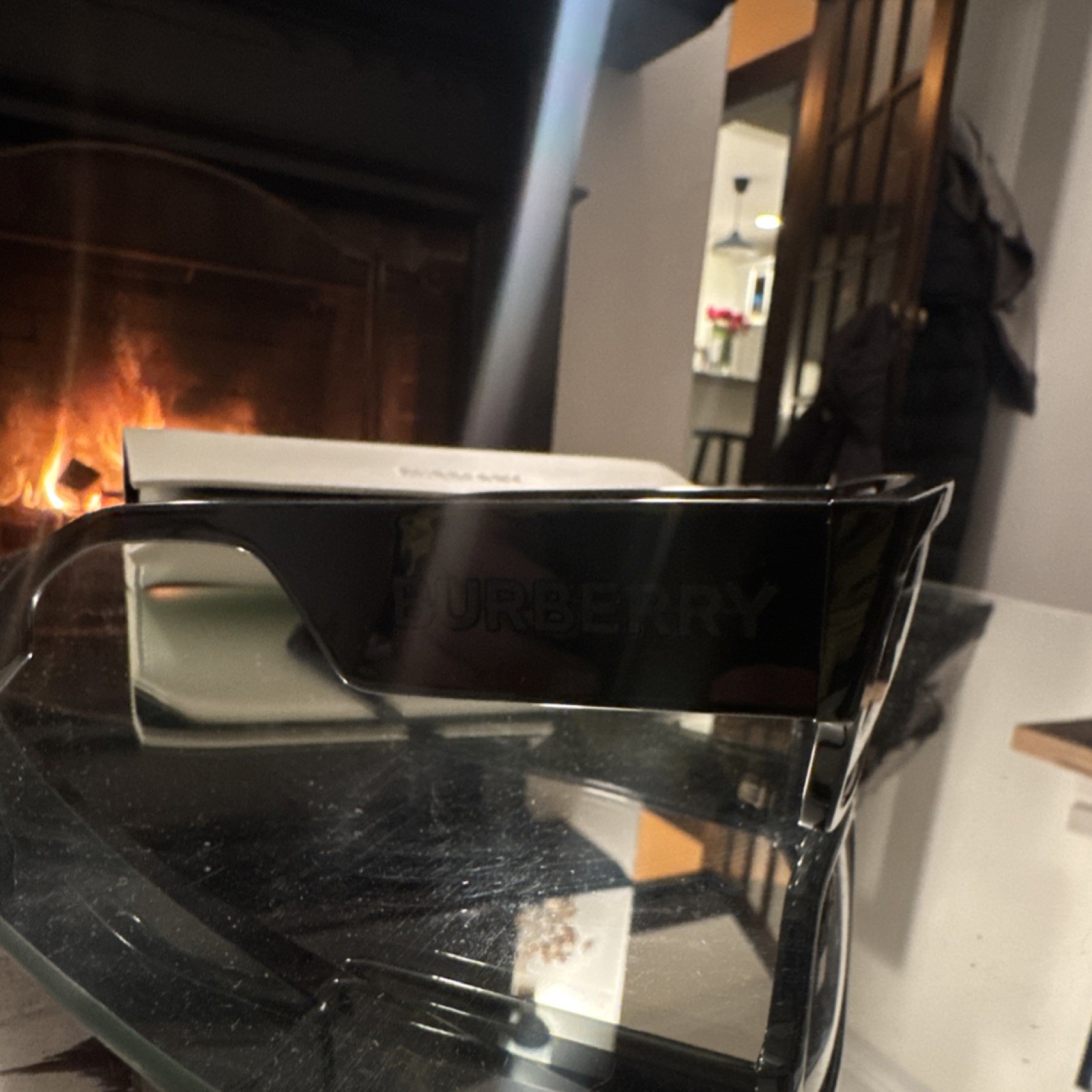 Burberry unisex Oversized Square Sunglasses Black Frame Black Lens Plastic thumbnail 4