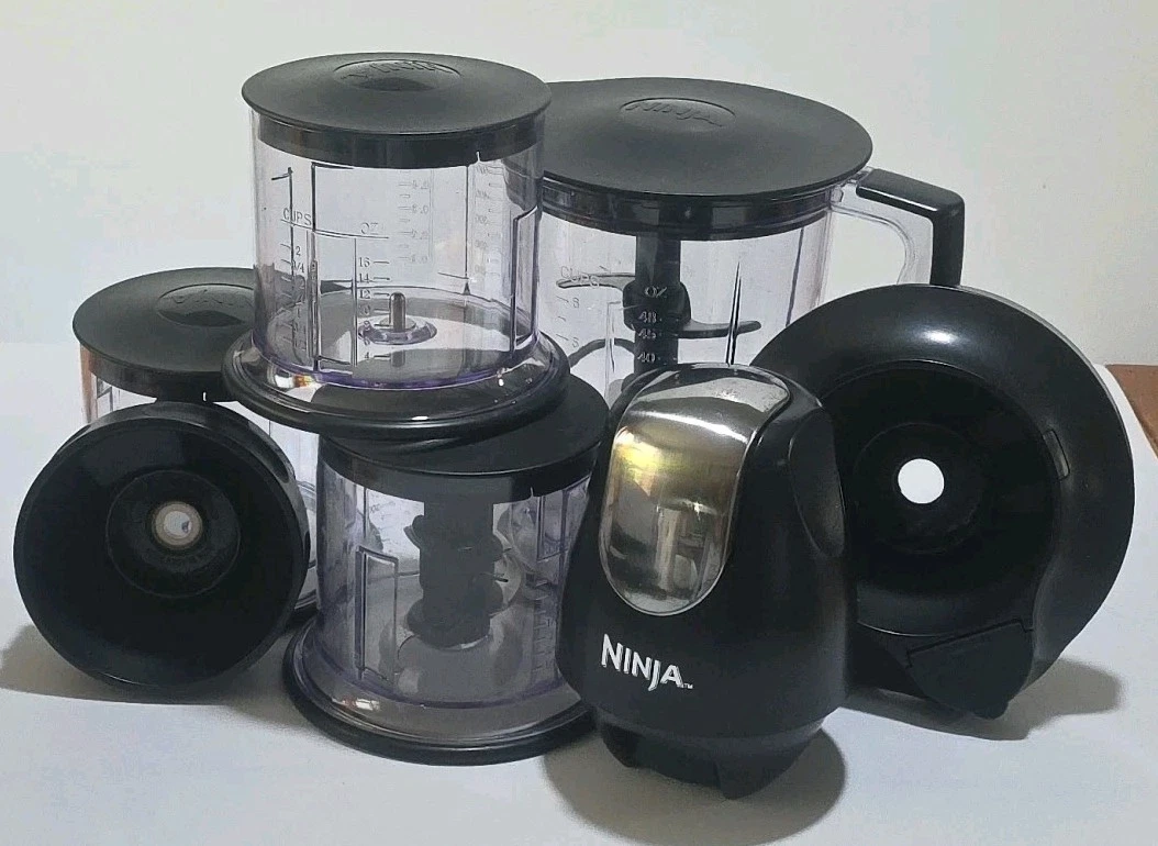 Ninja Master Prep Professional Food Processor QB 1003 30 Multi Pc 6 Cup, 2 Cup
Opens in a new window