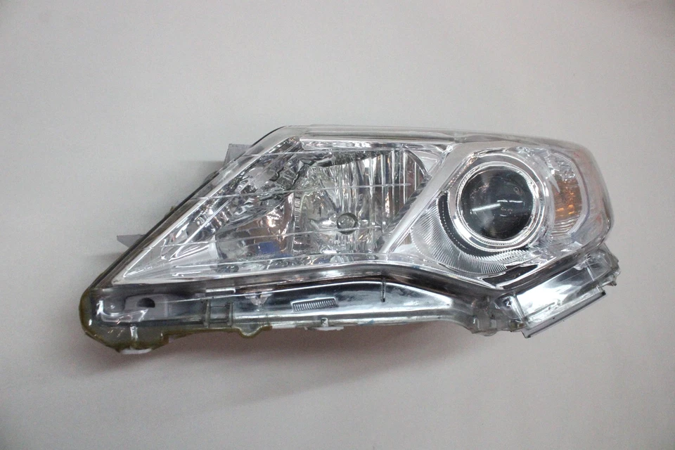 Toyota Camry 2013 conjunto de faros del lado del conductor izquierdo OEM 12 13 14 Foto 3 de 4