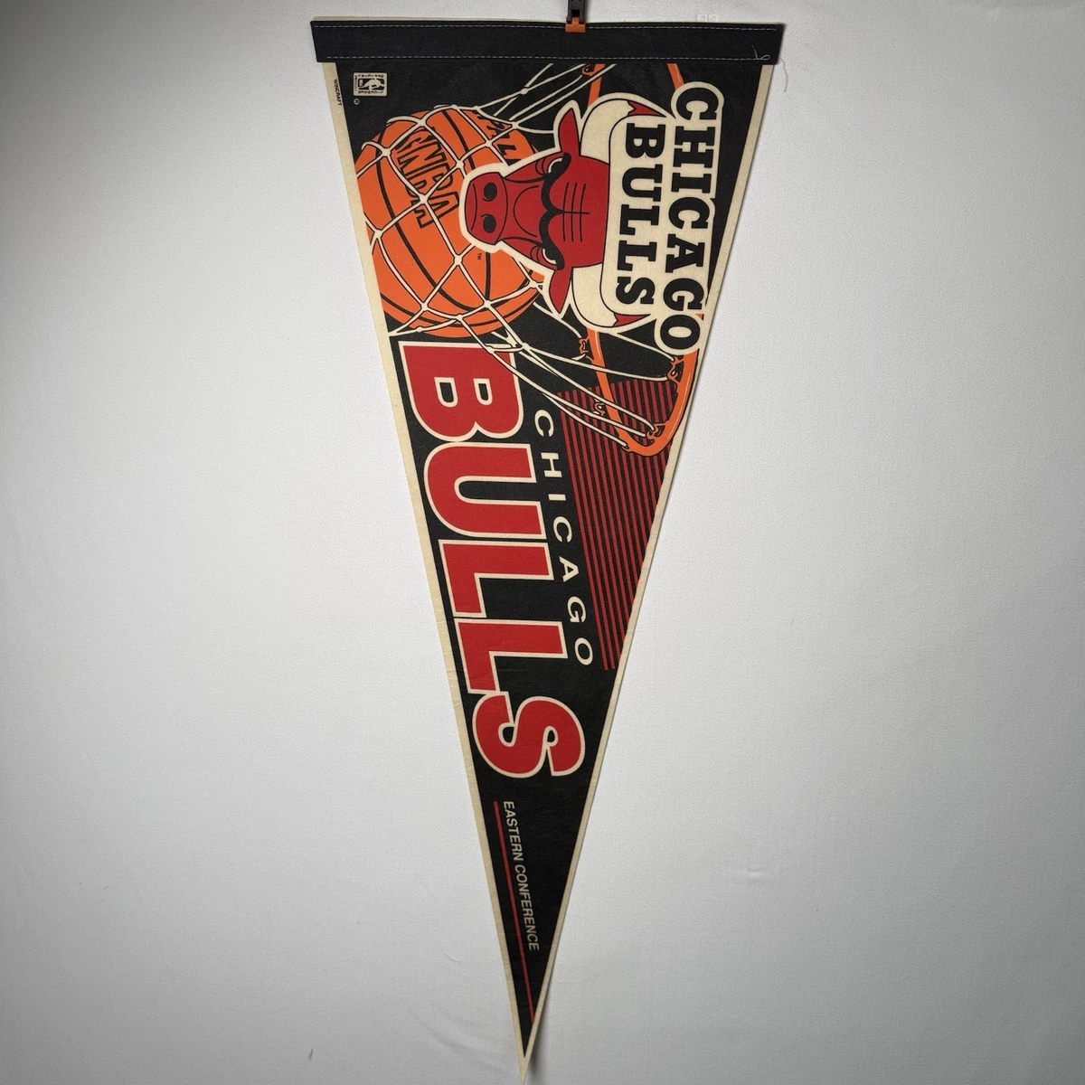 25+ Basketball Chicago Bulls Vintage Sports Pennants and Flags for