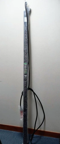 APC EPDU1232M-36LEU Pdu Mesuré Unité Distribution Courant Zéro U 32A 24xC13