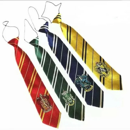 Mantello - Casacca di Harry Potter / Sciarpa / Cravatta Casate Hogwarts Cosplay - Foto 3 di 15