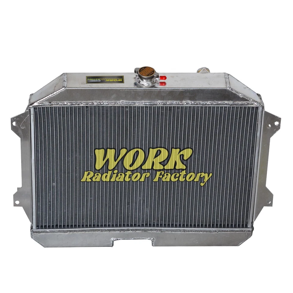 Radiador para motor Datsun 240Z 260Z L6 1970-1973 2,4 / 2,6 L / 2,8 L / 3,1 L L6 Foto 2 de 4