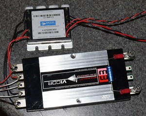 VICOR ISOLATED DC CONVERTER MODULE VI-L01-EX 12V TO 12V & VI-RAM-E1 ATTENUATOR