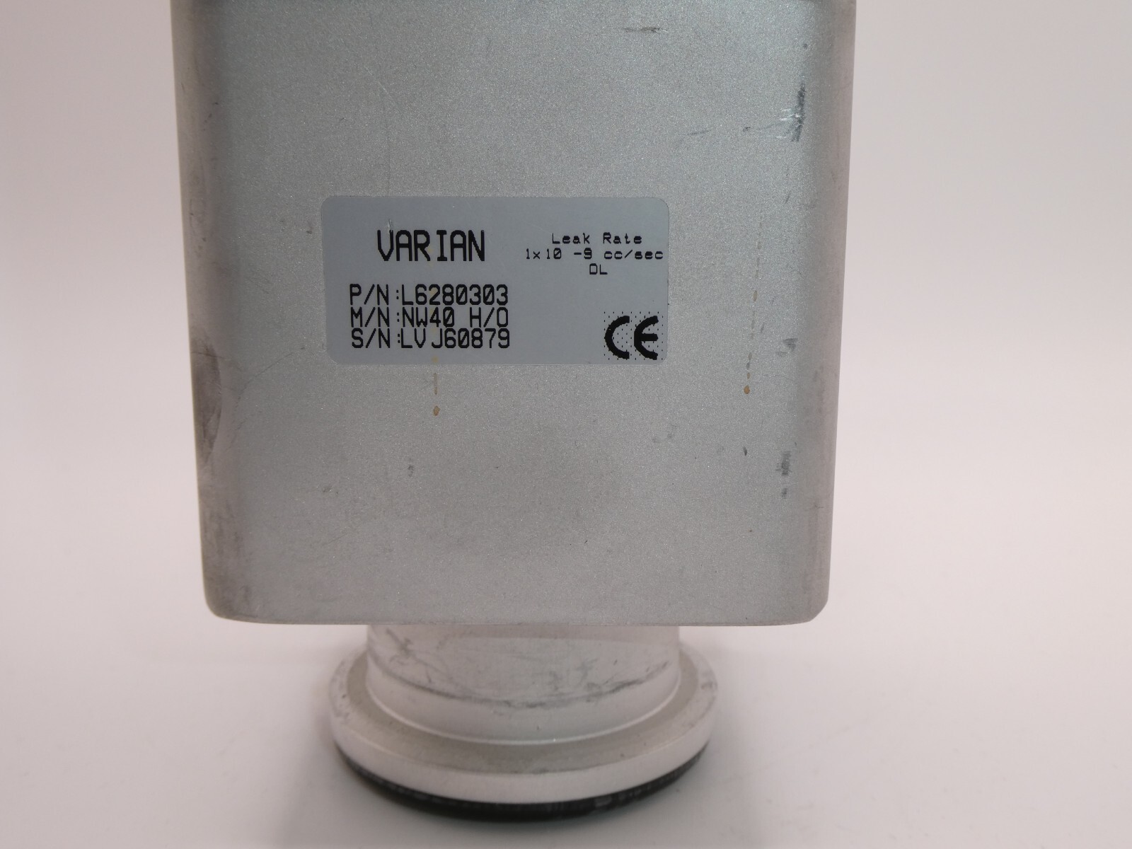 Varian NW40 (H/O) L6280303 Right Angle Aluminum Block Valve