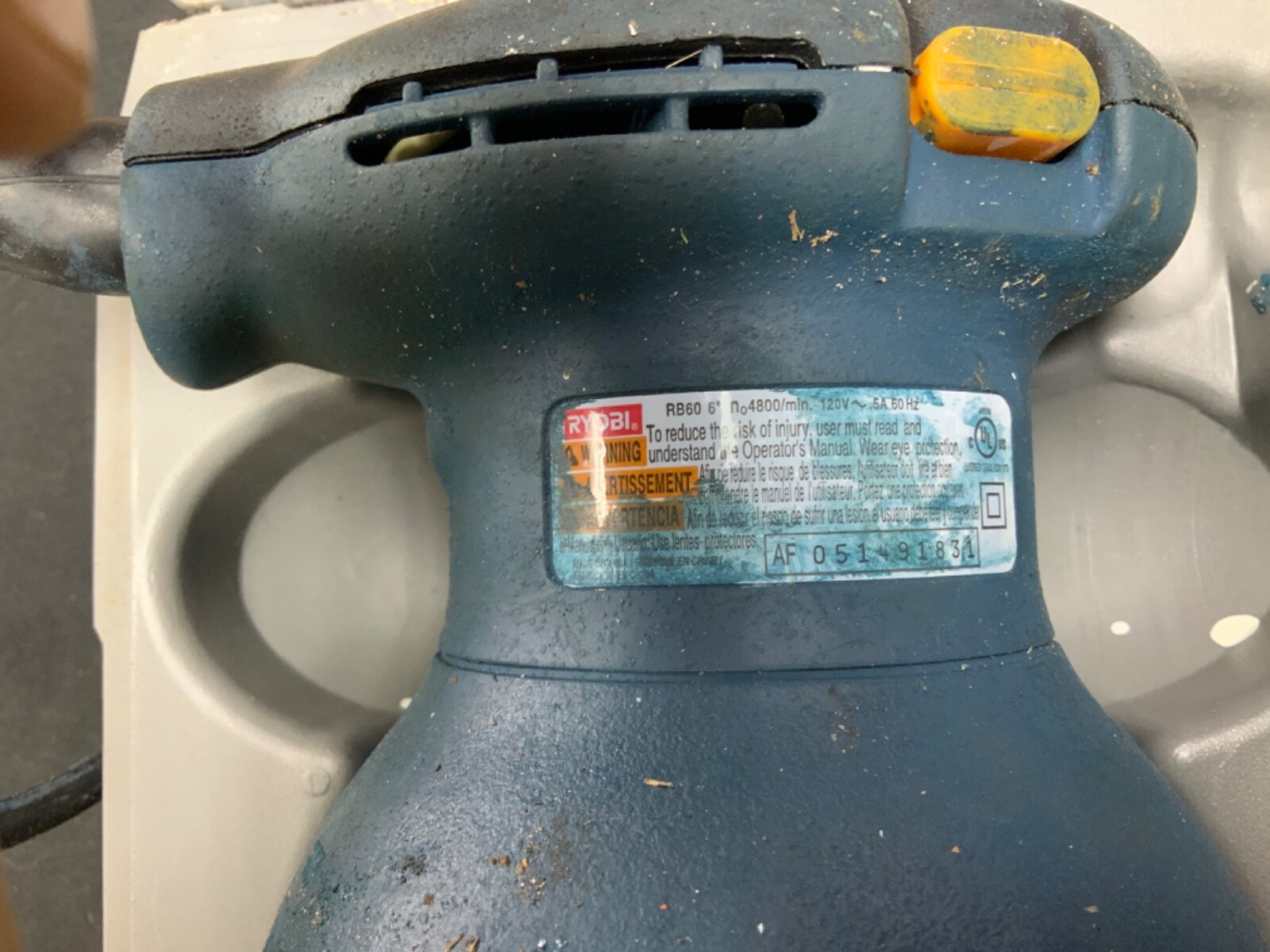 Ryobi RB60 6" Orbital Buffer with Case 120V Corded Electrical