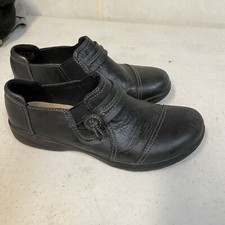 Clarks Cheyn Madi Womens Black Leather Slip-On Shoes