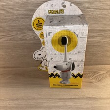 Peanuts New Snoopy Electric Battery Powered Toothbrush W/3 Brush Heads New