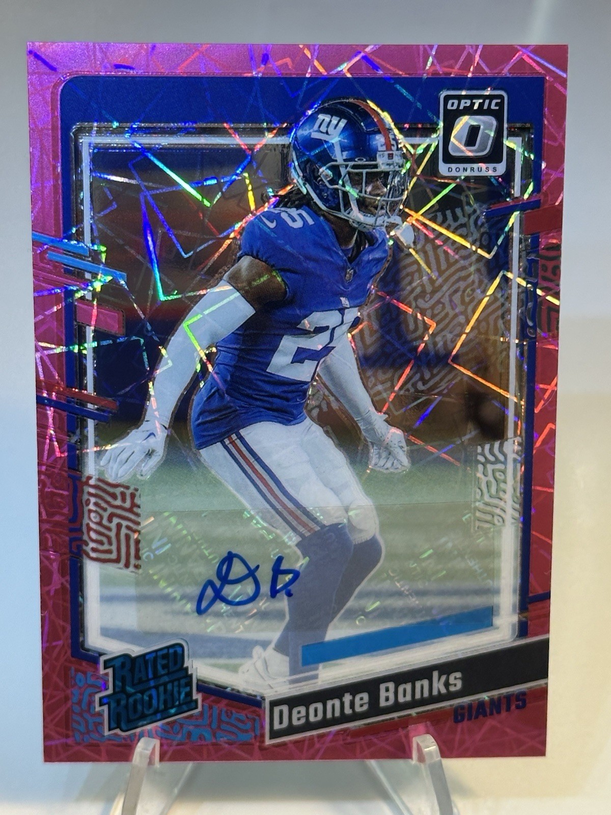 2023 Panini Optic Deonte Banks Pink Velocity Prizm Auto /50 Rated Rookie RC