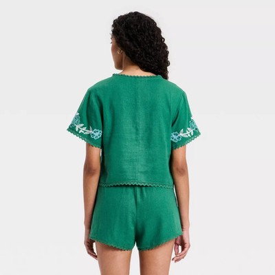 Women's Short Sleeve Cutwork V-Neck Blouse - Universal Thread