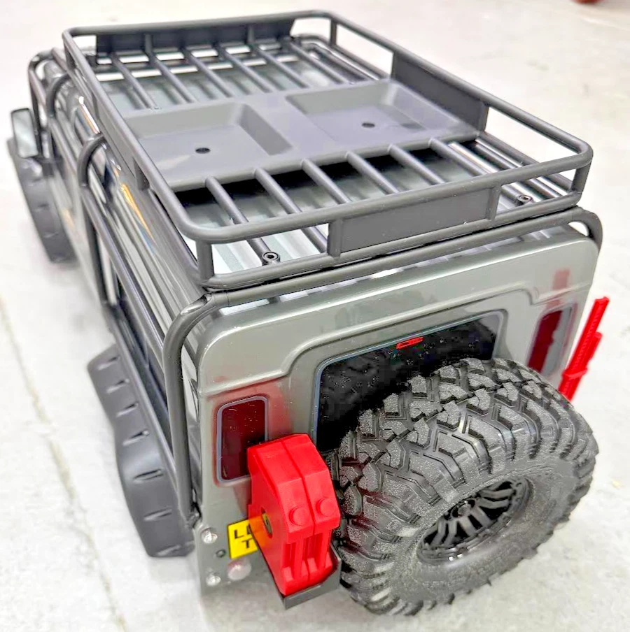Traxxas® TRX-4® Defender body 1/10 crawler Gray Clipped with tire new - Image 3 of 3