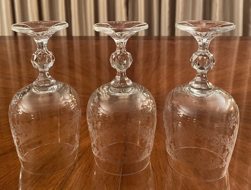 Set of 3 Bohemian “Cascade” Needle Etched Fine Crystal 6 1/2” Wine/Water Czech - Picture 6 of 10