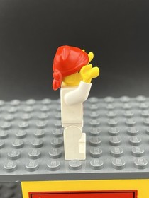 Lego Pirate Pirates Female Red Bandana Minifigure  pi058 6273 Rock Island Refuge