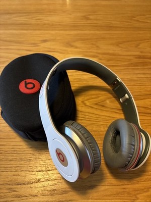 Beats by Dr. Dre Solo HD Headband Headphones White | eBay