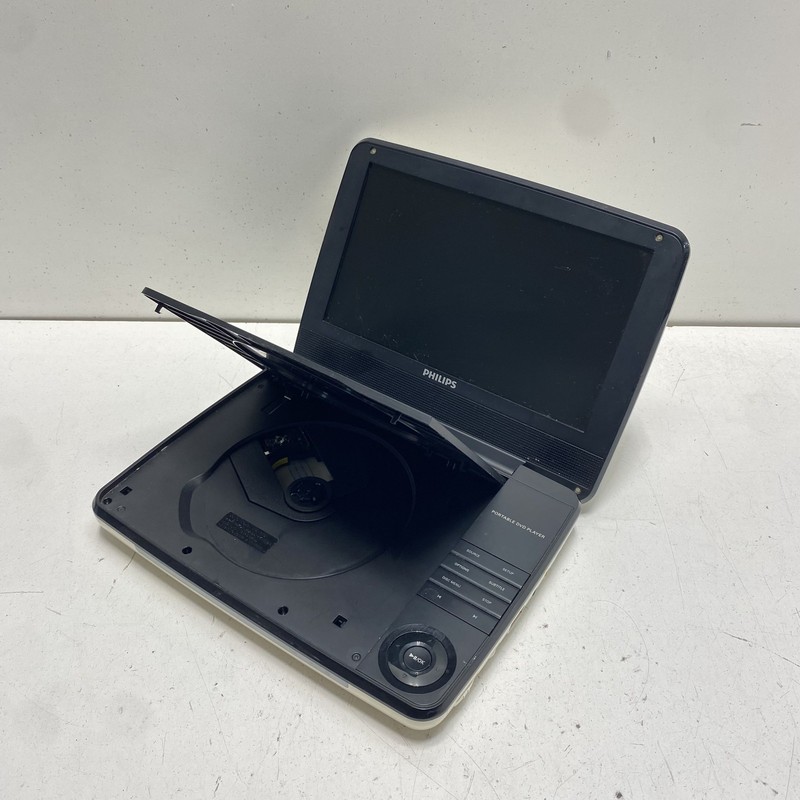 Philips PD9030/37 Portable DVD Player 9" Screen For Parts or Repair Only