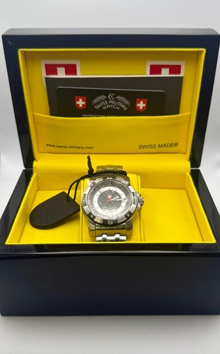 Boxed 2010 wrapped unworn tagged Men's CX 1950 Swiss Military Quartz Watch Mint