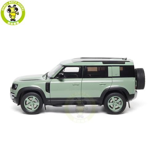 1/18 Land Rover Defender 110 2023 75th Almost Real 810811 Diecast Model Car - Picture 4 of 15