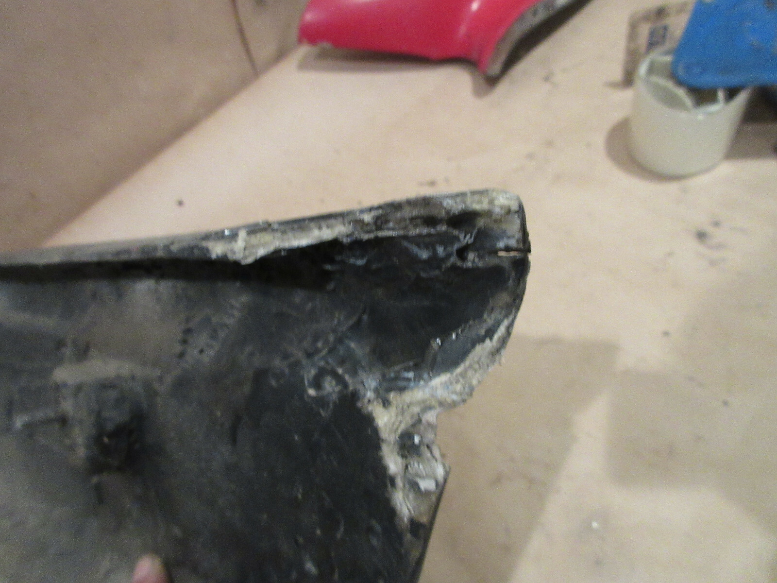 Ferrari Mondial 8/QV - LH Front Side Quarter Bumper (Damage) - P/N  60573200 