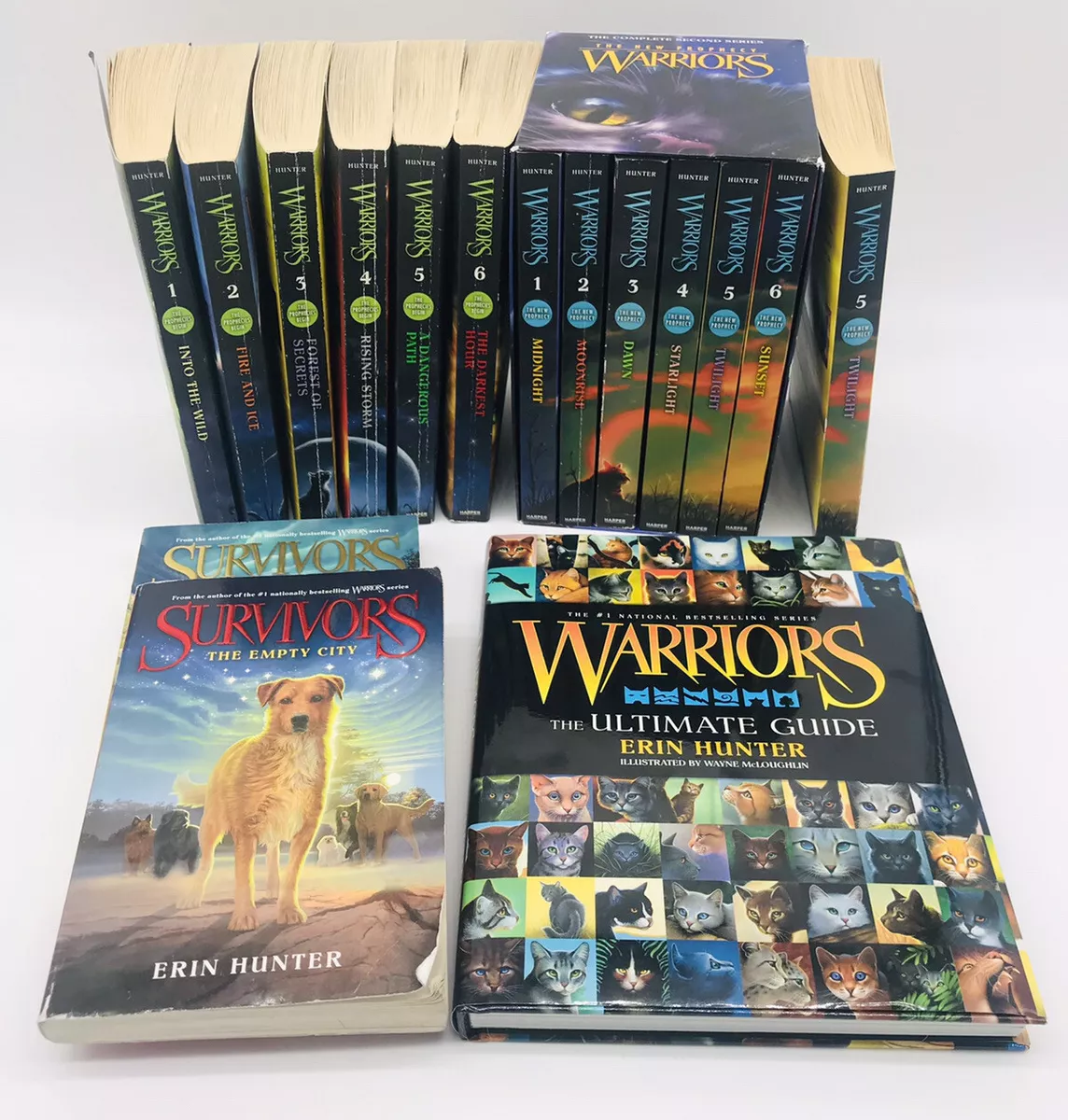 Warriors: The Ultimate Guide by Erin Hunter, Wayne McLoughlin