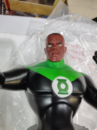 DC Justice League GREEN LANTERN Bust Animated Series Diamond Select #0241 NEW - Picture 18 of 18