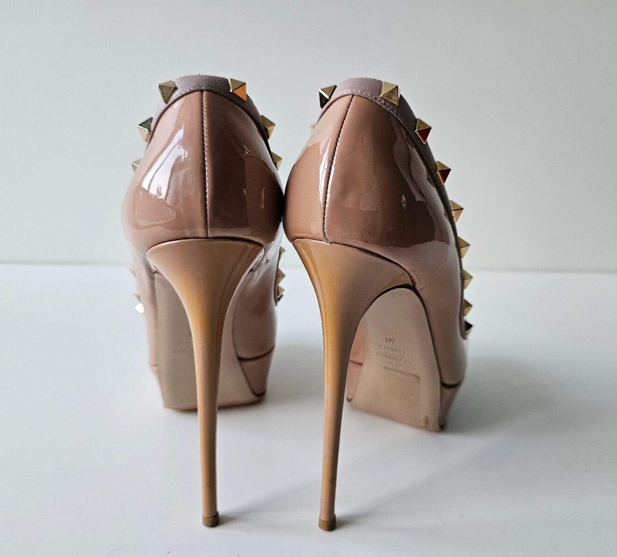 Valentino Beige Patent Leather Rockstud Peep Toe Platform Pumps 40