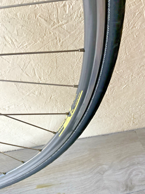 Roue Avant Wolber TX Profil 650 – Moyeux Campagnolo Chorus 8v – Occasion