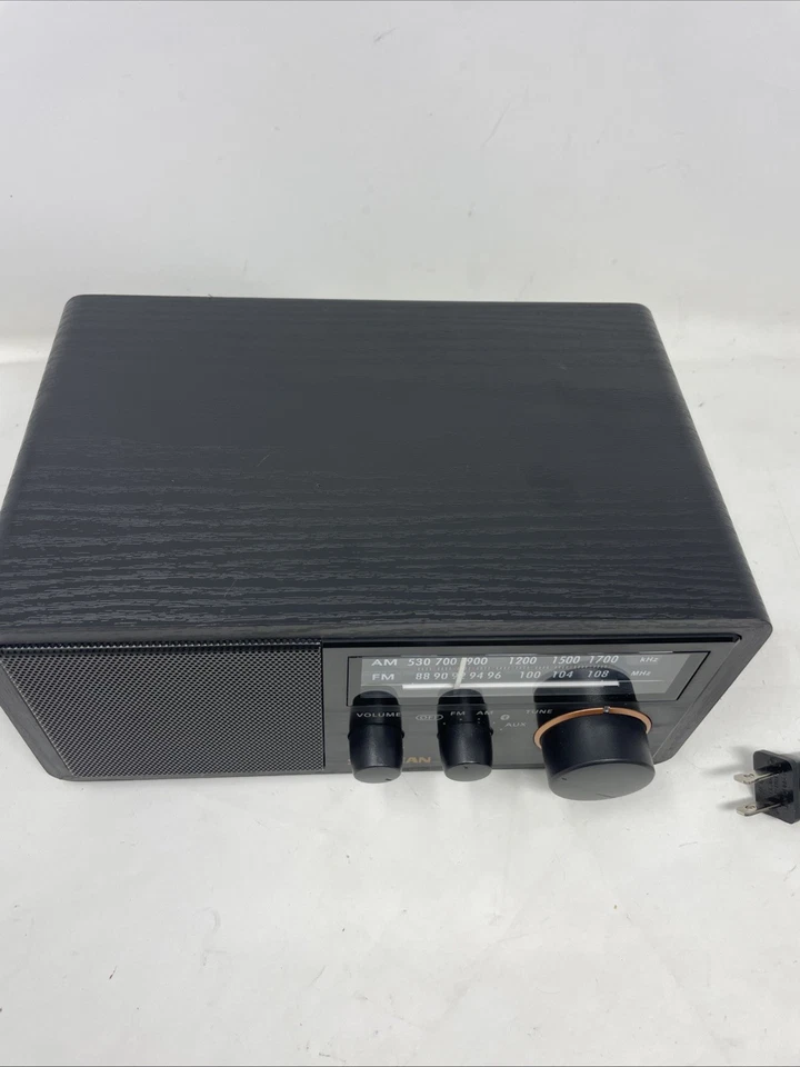 Sangean SG-118 FM / AM / Aux-in / Bluetooth Wooden Cabinet Receiver (sg118) - Image 4 of 4