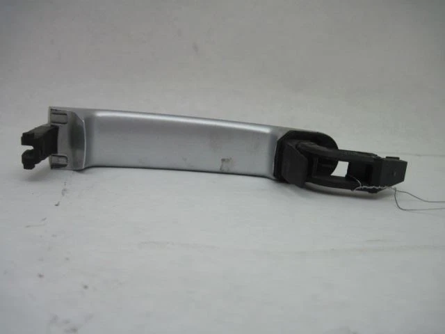 Exterior Door Handle Golf Golf Cabriolet Golf GTI Jetta Passat 00-11 526448 Foto 2 de 4