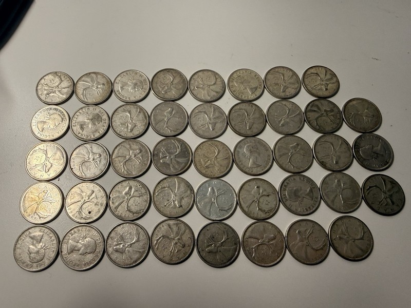 Lot Of 43 Canadian Silver 25 Cents Coins   NML