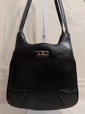 Vintage Slim Leather Purse With Clutch Open And Various Pockets In Gray