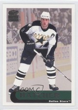 1999-00 Pacific Paramount Derian Hatcher #71 0a0