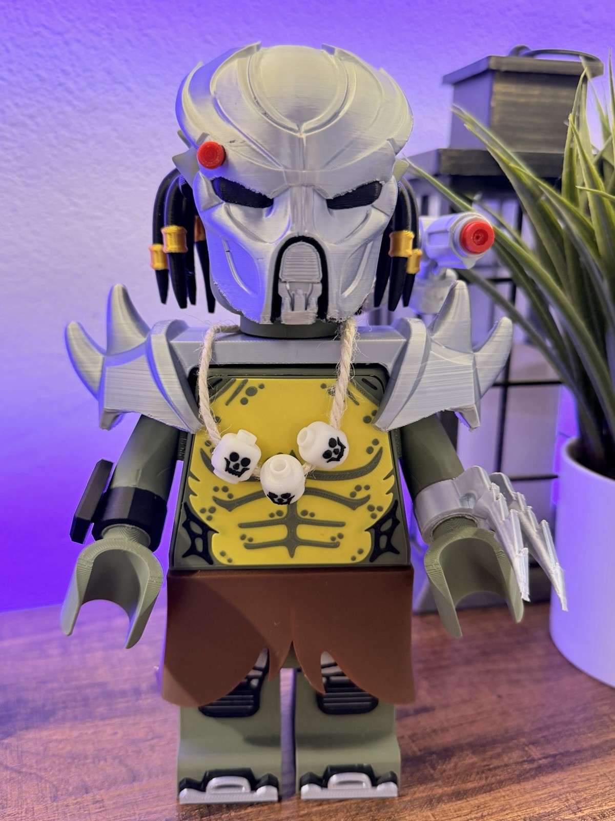 PREDATOR  (3D Printed) Brick Figure 8 In