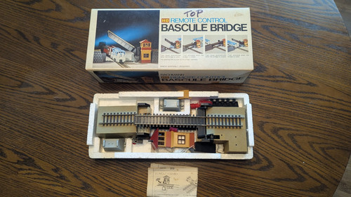 PUENTE BASCULA MANDO A DISTANCIA ESCALA HO BACHMANN 3026 | Zustand: Used