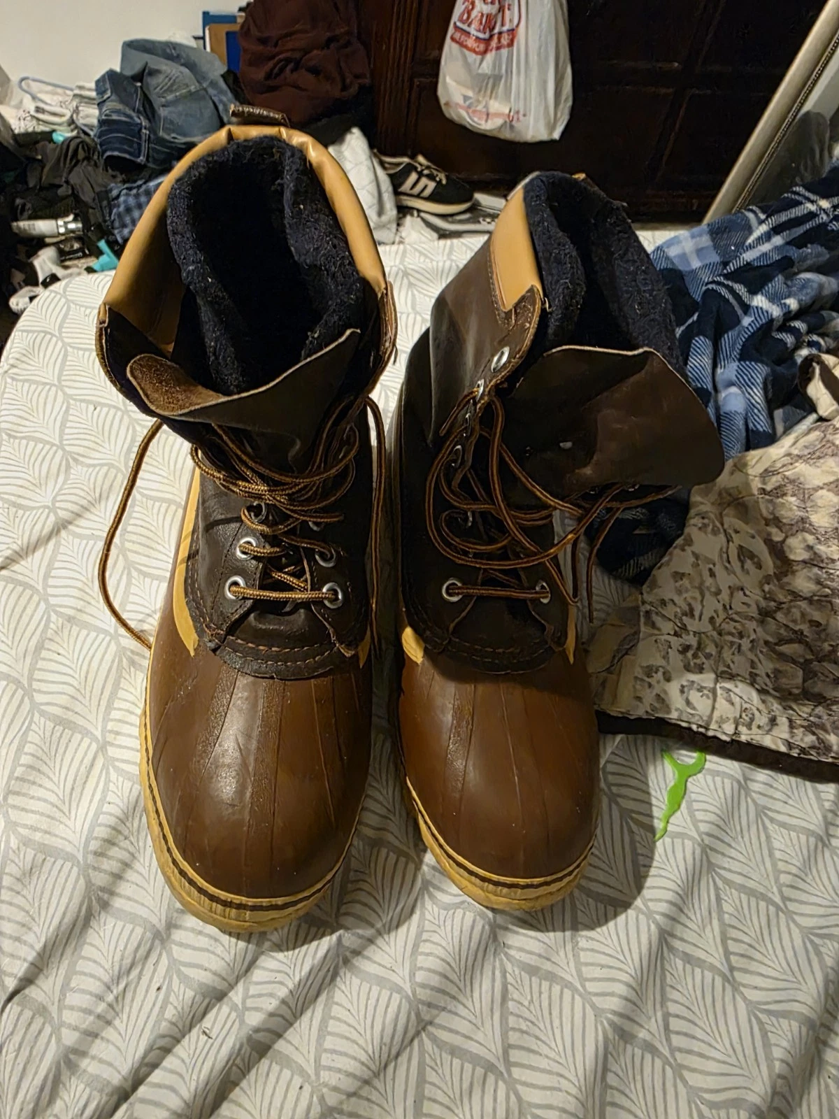 Snowmaster Canada brown leather winter duck boots w/ liners mens 10 waterproof