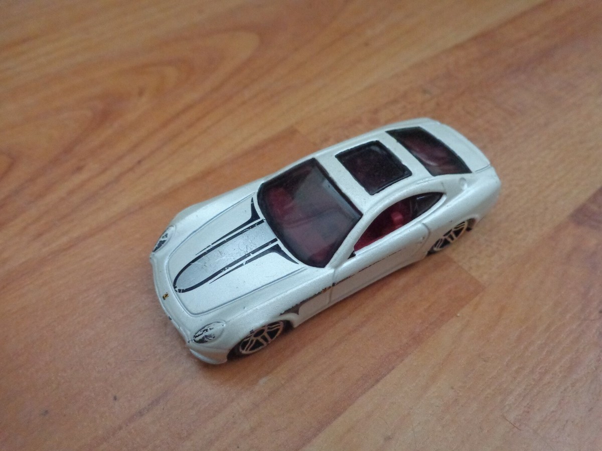 ミニカー Ferrari 612 Scaglietti & 575M Maranello ミニカー Ferrari 612 Scaglietti & 575M Maranello Kyosho 1/64